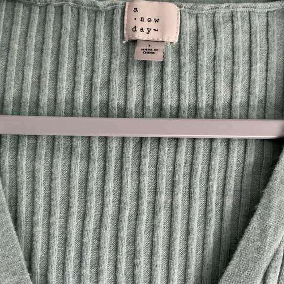 💚 a new day Women's Button-Up Ribbed Cardigan - Soft Green - Picture 5 of 5
